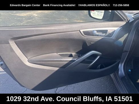 Used 2012 Hyundai Veloster w/ Style Pkg FWD image 16