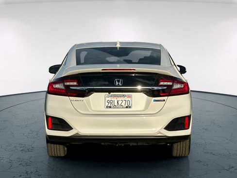 Certified 2021 Honda Clarity Plug-In Hybrid image 5