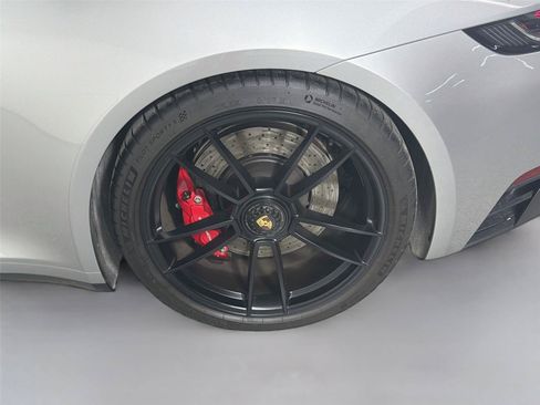 Certified 2022 Porsche 911 Carrera GTS RWD image 12