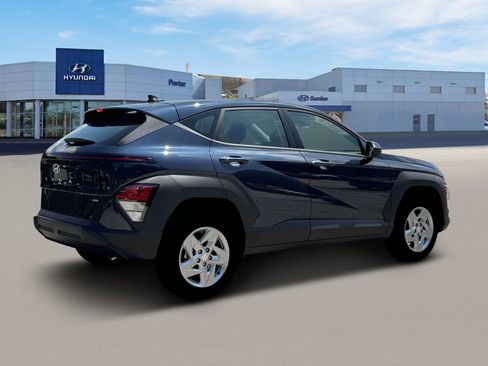 New 2026 Hyundai Kona SE image 8