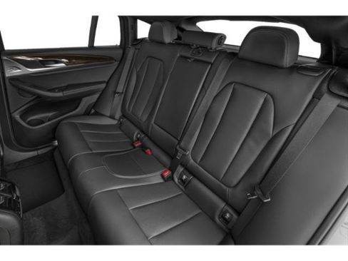 Certified 2025 BMW X4 xDrive30i image 16