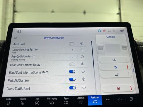 Used 2022 Ford Expedition Max XLT image 33