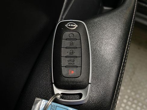 Certified 2023 Nissan Rogue SL AWD/4WD image 33