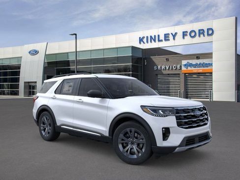 Used 2025 Ford Explorer Active w/ Active Comfort Package AWD/4WD image 20