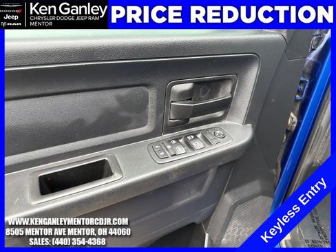 Used 2017 RAM 1500 Express w/ Express Value Package AWD/4WD image 11