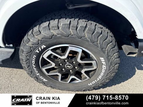 Used 2022 Ford Bronco Outer Banks AWD/4WD image 8