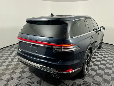Used 2021 Lincoln Aviator Reserve w/ Equipment Group 201A AWD/4WD image 3