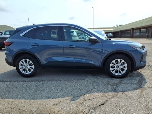 Used 2024 Ford Escape Active FWD image 6