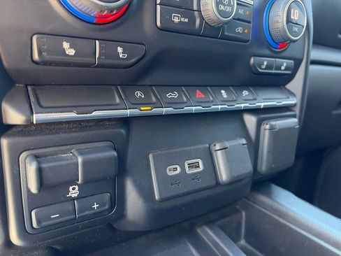 Used 2020 Chevrolet Silverado 1500 RST w/ Texas Edition RWD image 20