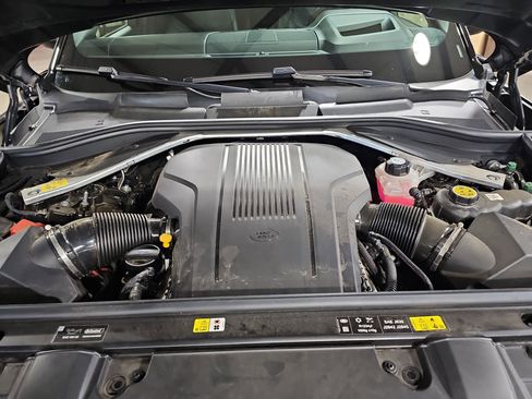 Used 2024 Land Rover Range Rover Long Wheelbase Autobiography image 33