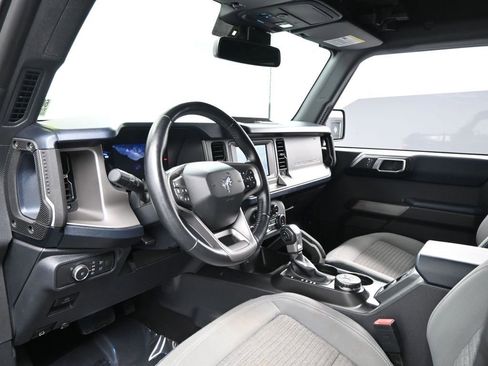 Used 2022 Ford Bronco Outer Banks image 11