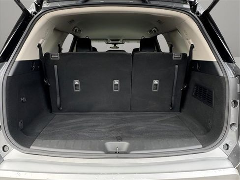 Used 2024 Nissan Pathfinder SL image 29