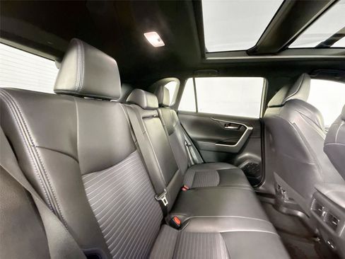 Used 2022 Toyota RAV4 XSE AWD/4WD image 44