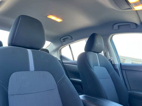 Used 2024 Nissan Sentra SV image 17