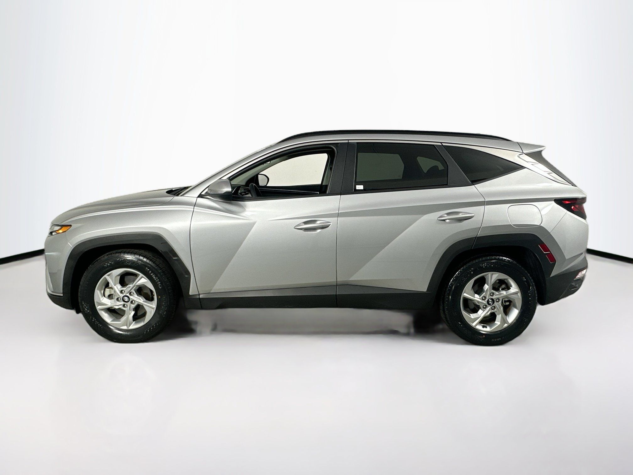Used 2024 Hyundai Tucson SEL FWD image 8