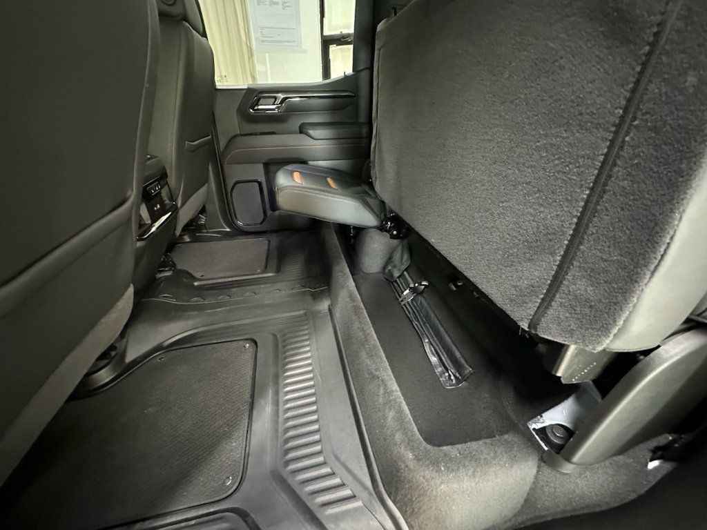 Used 2025 GMC Sierra 1500 AT4 AWD/4WD image 23