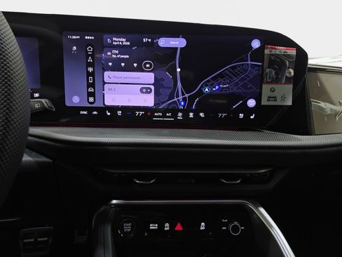 New 2026 Audi SQ5 Prestige image 19