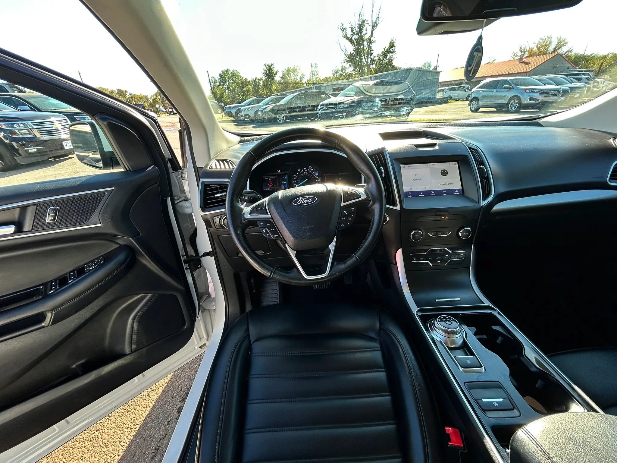 Used 2020 Ford Edge SEL FWD image 5