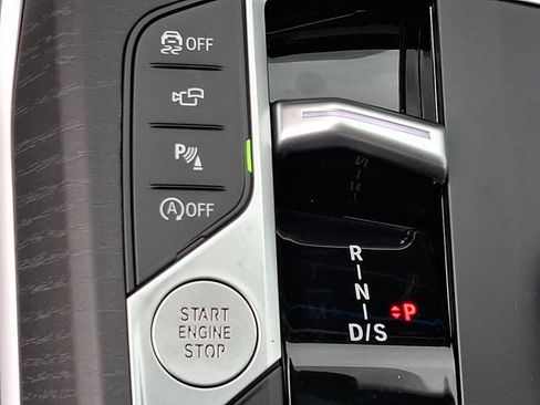 Certified 2025 BMW 330i xDrive Sedan w/ Premium Package image 28