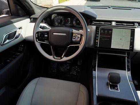 Used 2026 Land Rover Range Rover Velar Dynamic SE image 15