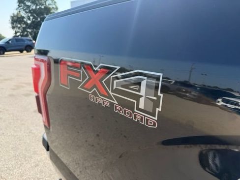 Used 2017 Ford F150 King Ranch w/ Equipment Group 601A Luxury AWD/4WD image 12