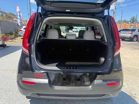 Used 2021 Kia Soul EX FWD image 21