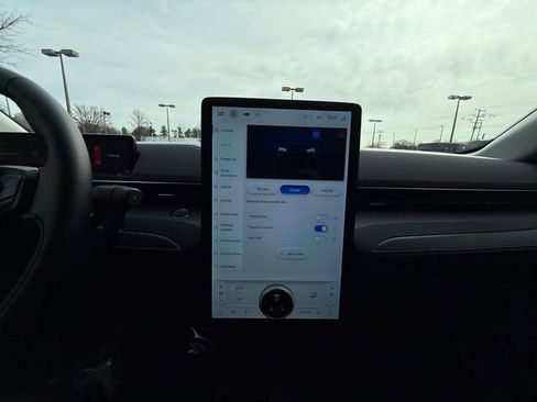 Used 2025 Ford Mustang Mach-E Select w/ Comfort Package Lite image 21