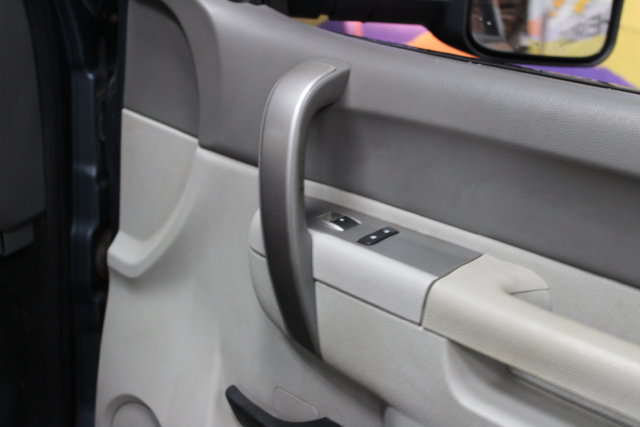 Used 2013 Chevrolet Silverado 3500 W/T AWD/4WD image 11