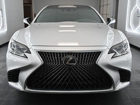 Used 2018 Lexus LS 500 w/ Luxury Package image 6