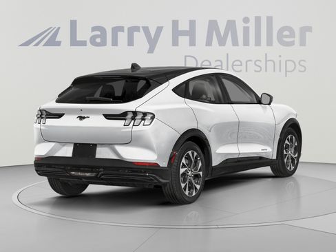 Used 2023 Ford Mustang Mach-E Premium AWD/4WD image 2