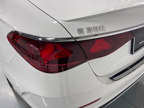 Used 2026 Mercedes-Benz E 350 4MATIC Sedan image 13