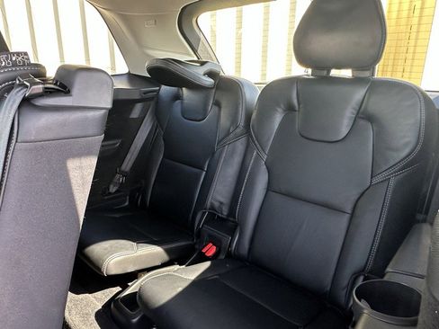 Used 2023 Volvo XC90 B6 Ultimate w/ Protection Package Premier image 29