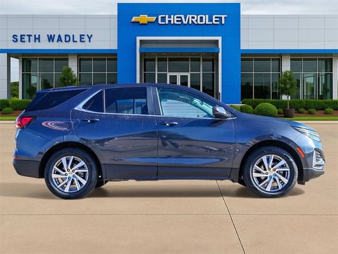 Used 2022 Chevrolet Equinox LT image 8