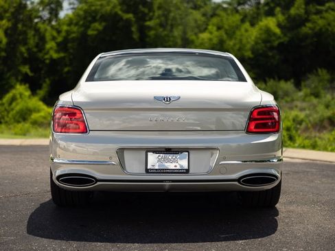 New 2026 Bentley Flying Spur Plug-In Hybrid AWD/4WD image 10