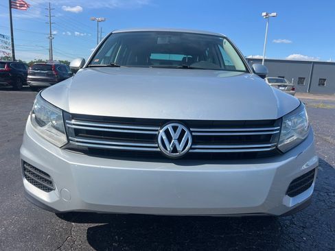 Used 2014 Volkswagen Tiguan S AWD/4WD image 2