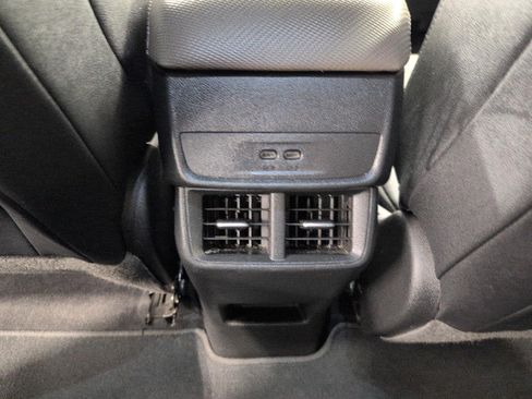 Used 2025 Chevrolet Equinox LT w/ Convenience Package II AWD/4WD image 22
