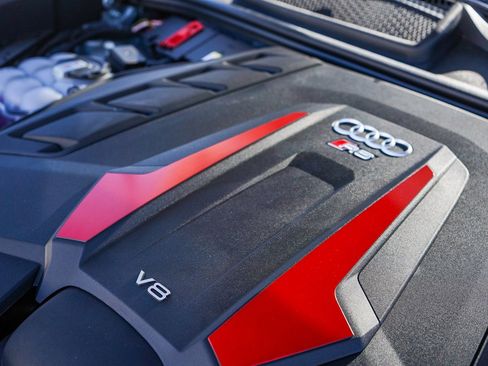 New 2026 Audi RS Q8 performance image 33