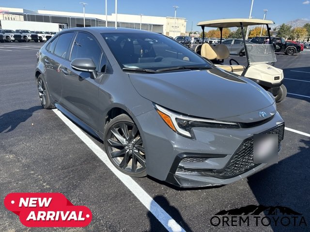 Used 2024 Toyota Corolla SE w/ SE Package FWD image 15