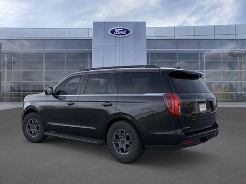 New 2026 Ford Expedition Active image 4