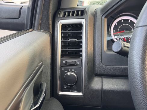 Certified 2024 RAM 1500 Classic SLT image 31