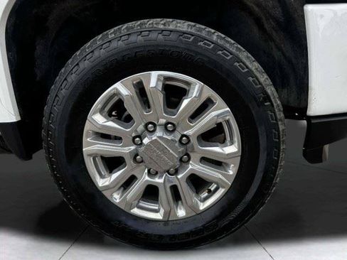 Used 2022 GMC Sierra 3500 Denali AWD/4WD image 61