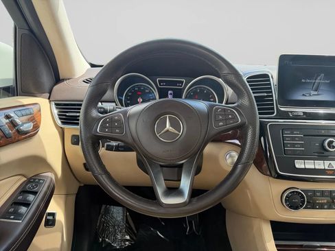 Used 2019 Mercedes-Benz GLS 450 4MATIC image 21
