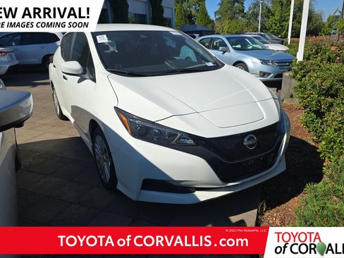 Used 2024 Nissan Leaf S FWD image 1