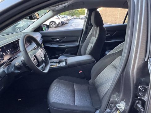 New 2026 Nissan Sentra SV w/ SV Convenience Package FWD image 20