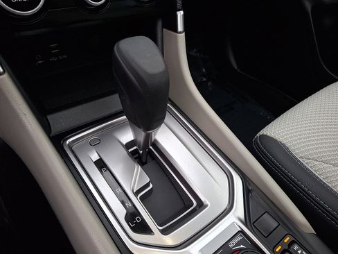 Used 2023 Subaru Forester Premium image 15