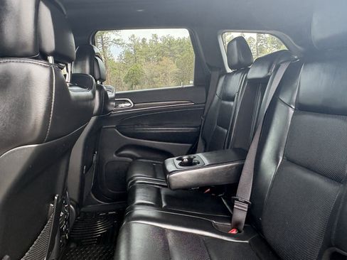 Used 2019 Jeep Grand Cherokee Limited w/ Luxury Group II image 12