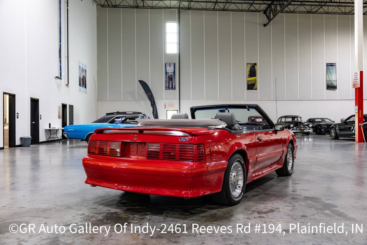 Used 1989 Ford Mustang GT RWD image 6