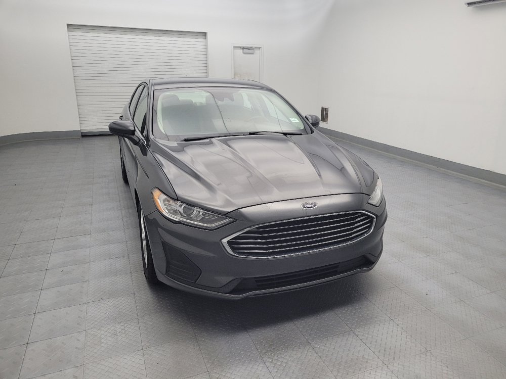 Used 2019 Ford Fusion SE FWD image 14
