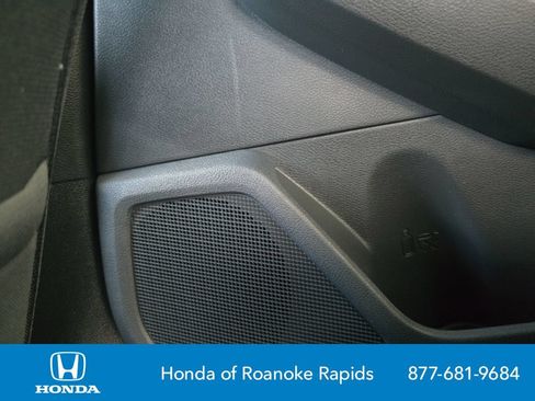 Used 2025 Nissan Altima 2.5 SV FWD image 28