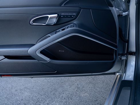 Certified 2024 Porsche 718 Boxster image 20